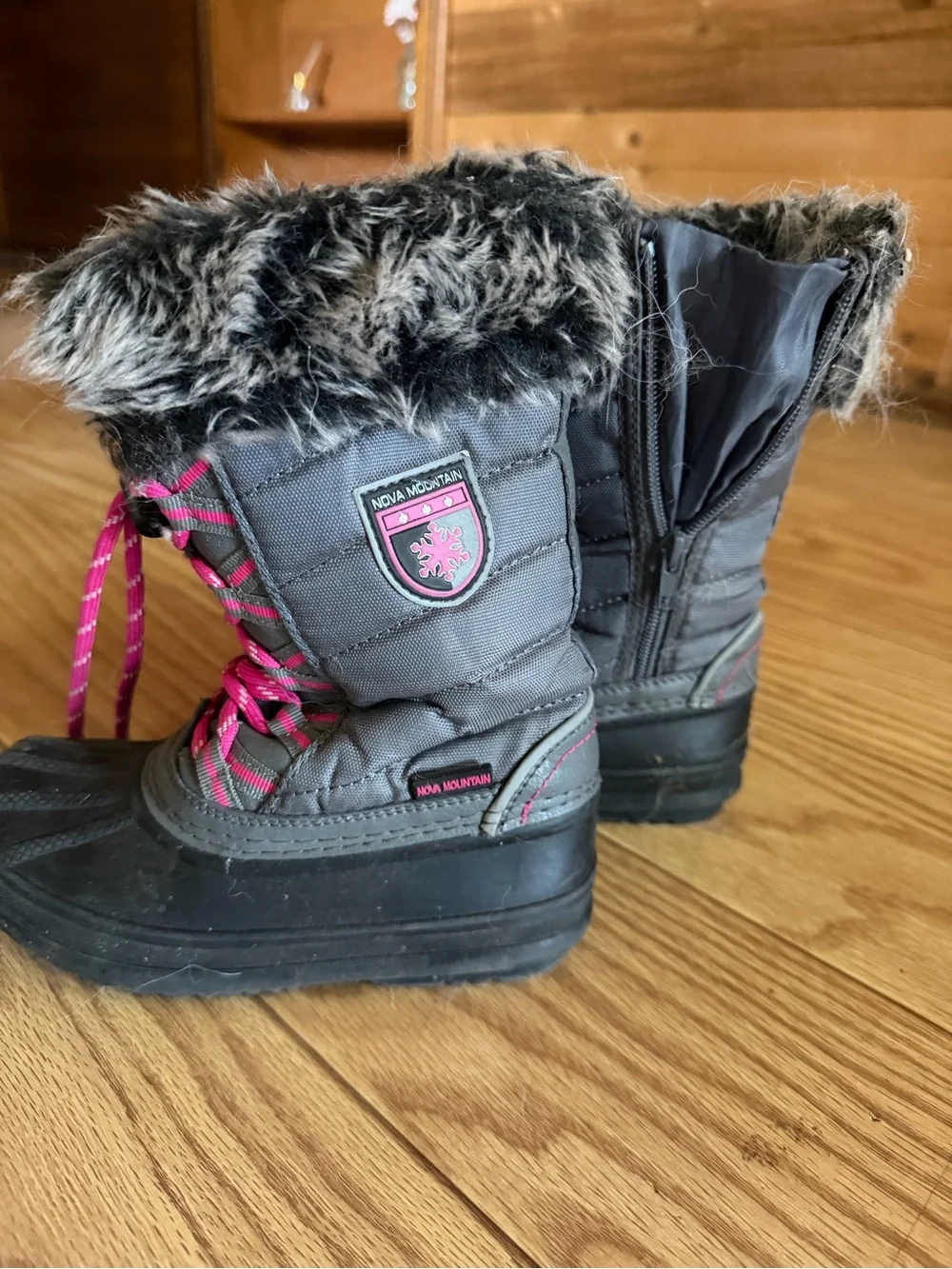 Nova Mountain Girls' Grey Winter Boots with Pink Accents